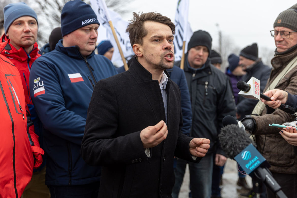 Afera z nawozami pod Wrześnią! "Zostaliśmy na lodzie"