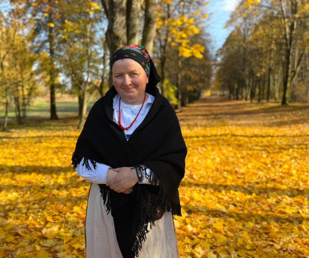 Zamiast Halloween – tatarczucha, uchylone drzwi kościołów i ogień dla dusz. Tak dawniej na Kielecczyźnie obchodzono Wszystkich Świętych