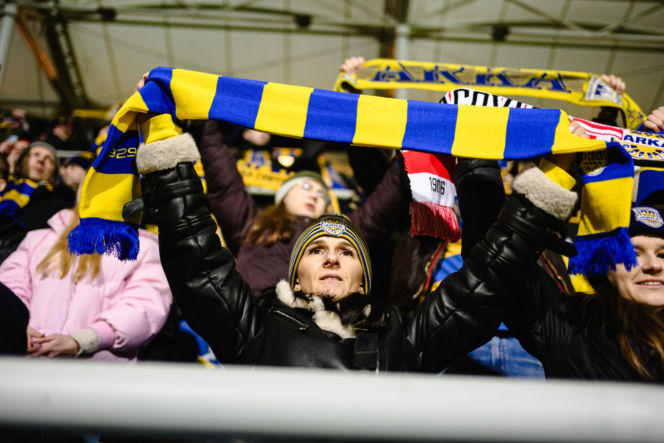 Arka Gdynia - Lechia Gdańsk: Zdjęcia kibiców z derbów Trójmiasta w ramach 23. kolejki PKO BP Ekstraklasy