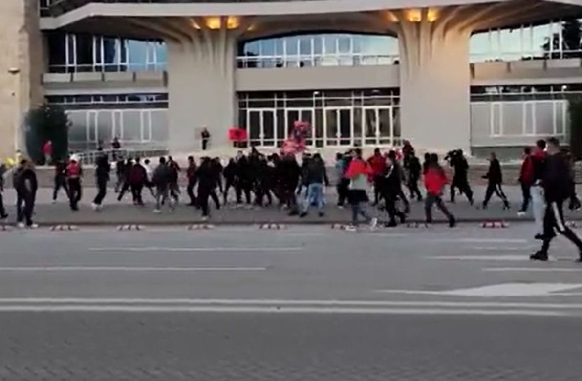 Zamieszki przed meczem Albania - Polska