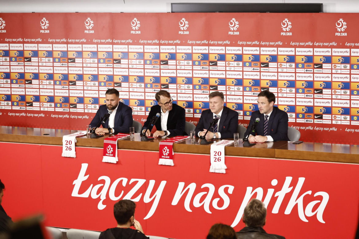 Cezary Kulesza i sekretarz Łukasz Wachowski ogłosili nowego sponsora PZPN