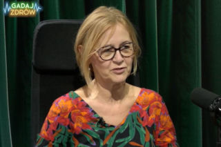 „Stałam i dygotałam – całym ciałem, duszą, sercem”. Anna Kupiecka o diagnozie i leczeniu raka piersi