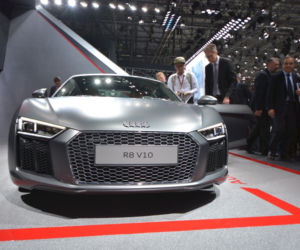 Audi R8 V10