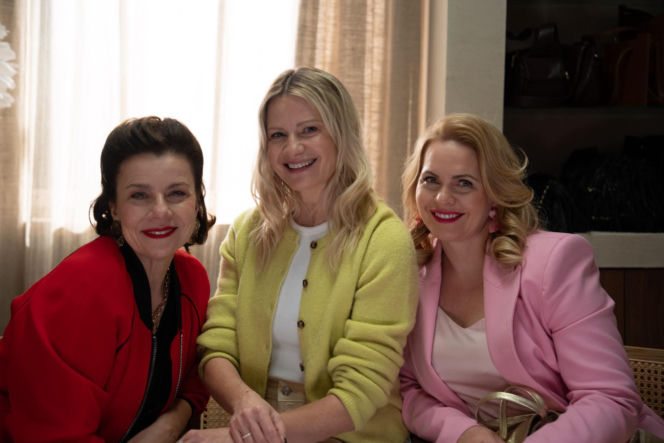 Rodzinka.pl 18 sezon. Marysia (Agata Kulesza), Natalia (Małgorzata Kożuchowska), Viola (Magdalena Stużyńska)asz Karolak), Paula (Julia Wieniawa)