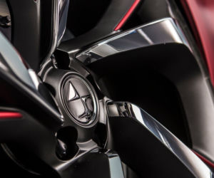 Nowy koncept Citroena na targach w Pekinie: 300  KM w modelu DS 5LS R