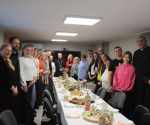 Kolęda w biurze Caritas Archidiecezji Krakowskiej