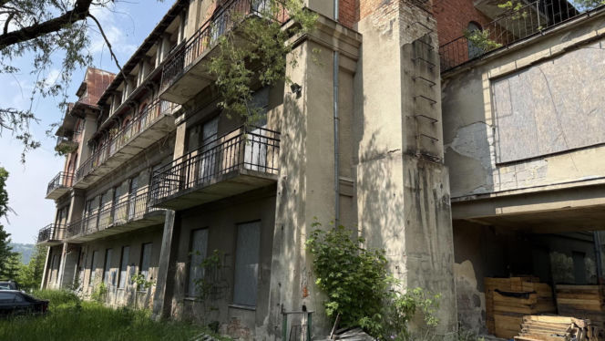 Opuszczony i nawiedzony dom w Zakopanem zostanie zamieniony w hotel. Niektórzy nazywają go polskim Silent Hill