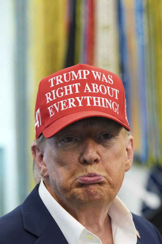Donald Trump ma kłopoty ze zdrowiem. Nowe zdjęcia wywołały niepokój