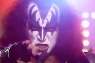 Gene Simmons o szczepieniach i maskach: Nie wpuszczamy na backstage technicznych, którzy nie są zaszczepieni i nie noszą masek
