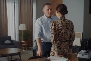 M jak miłość. Rogowski zdradzi Marysię z Joanną! Zakocha się w młodziutkiej lekarce. Tak będzie początek romansu Artura - WIDEO