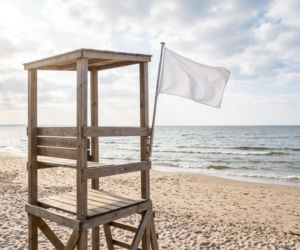 Sinice Łazy. Czy w Łazach można się kąpać 26.08? Flaga, warunki pogodowe