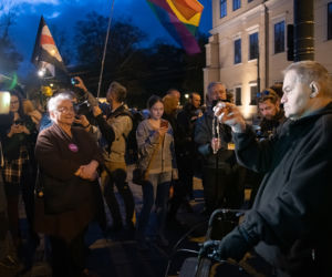 Tańczący protest pod krakowską kurią