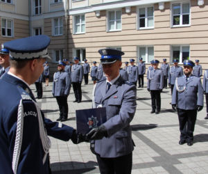 Nowi oficerowie w szeregach wielkopolskiej Policji