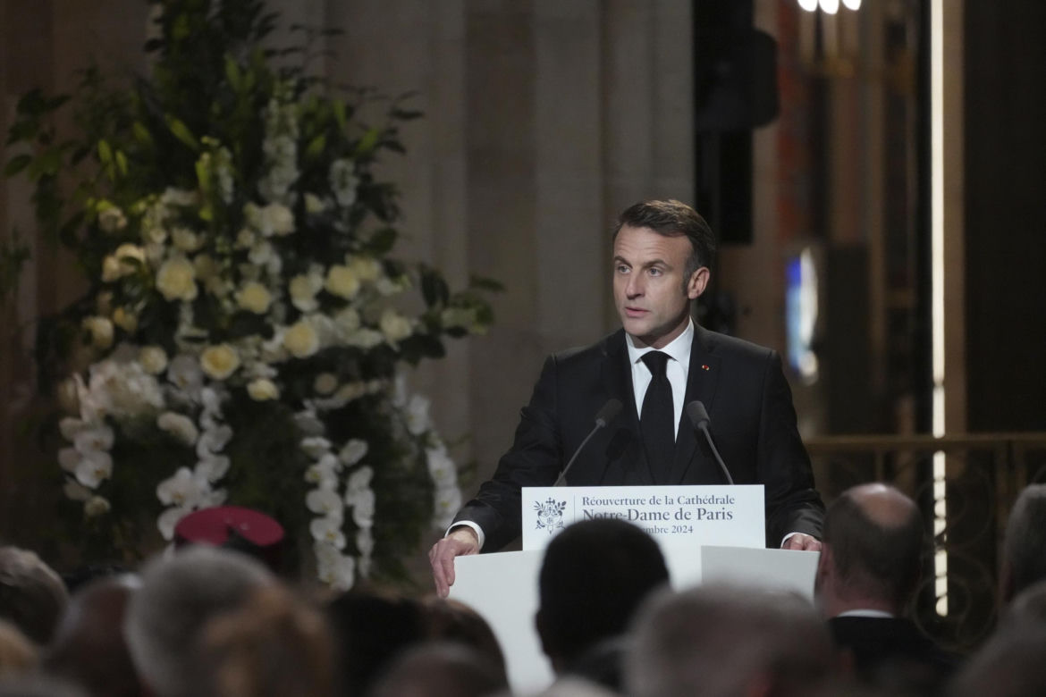 Trump, książę William, Zełenski razem! Zobacz zdjęcia z uroczystego otwarcia Nore Dame