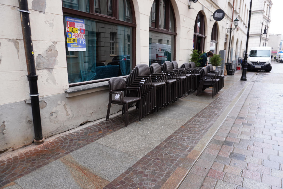 Ogródki wróciły na Stary Rynek w Poznaniu