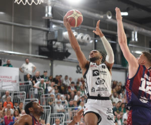 Legia Warszawa pokonała po dogrywce Kinga Szczecin 88:84!