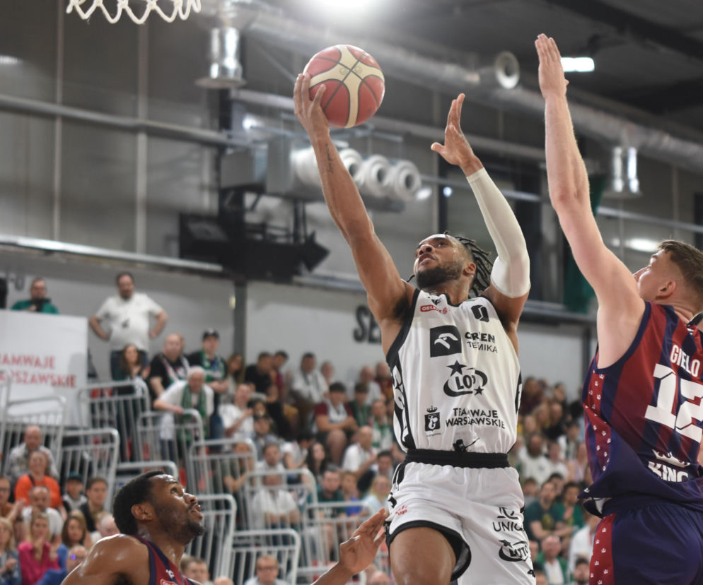 Legia Warszawa pokonała po dogrywce Kinga Szczecin 88:84!