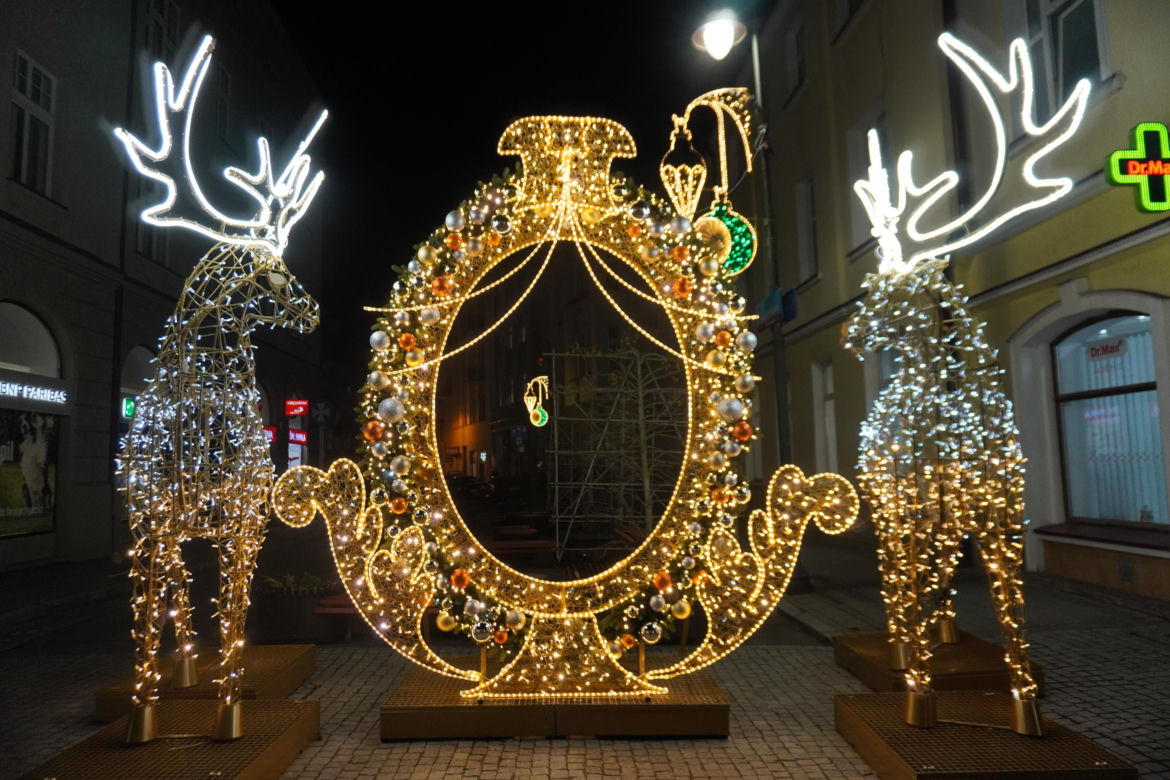 Świąteczne iluminacje rozświetliły Rzeszów