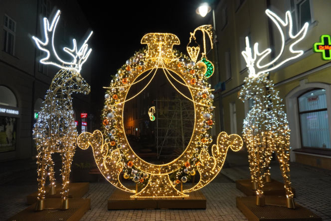 Świąteczne iluminacje rozświetliły Rzeszów