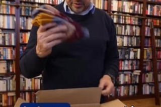 Trzaskowski włączył się w Szlachetną Paczkę. Pokazał, co zapakował potrzebującym. Aż trudno uwierzyć!