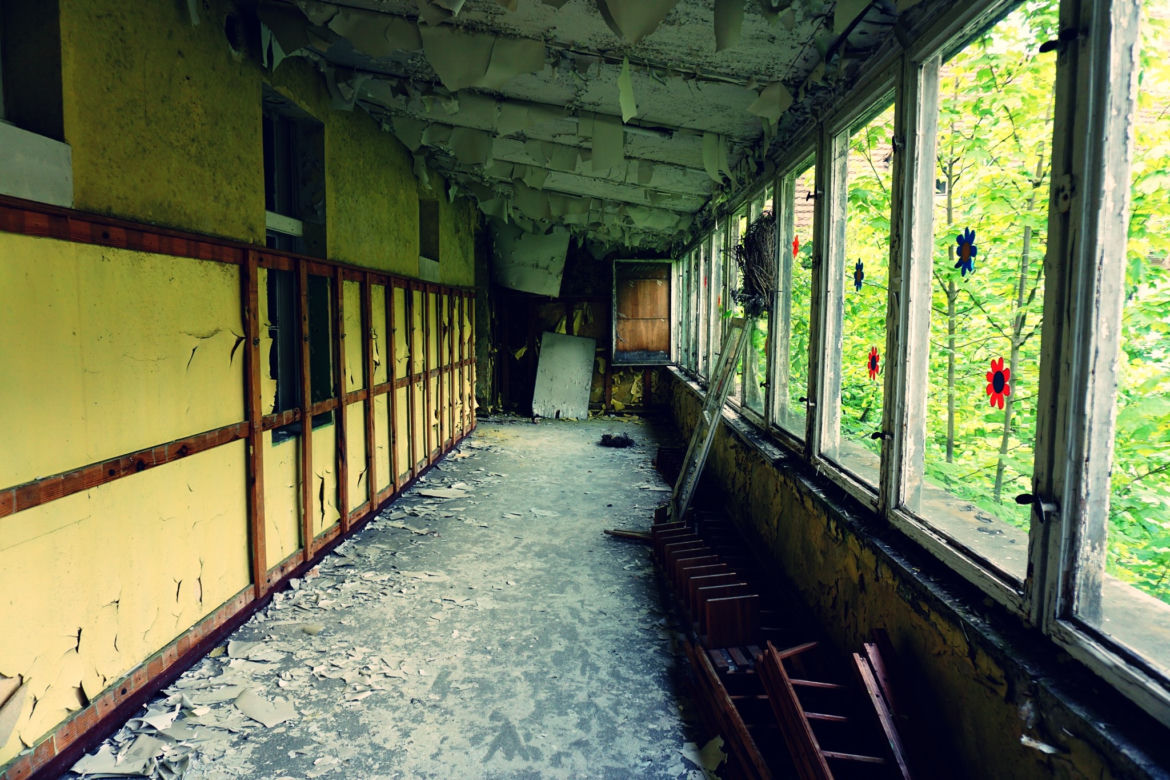 Opuszczony szpital rehabilitacyjny dla dzieci w Wielkopolsce [GALERIA]