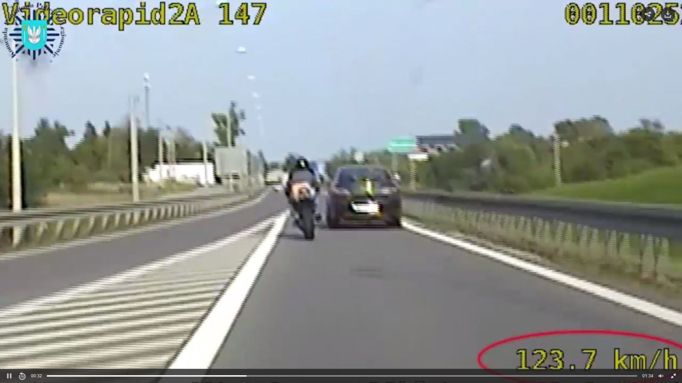Uciekali motocyklami