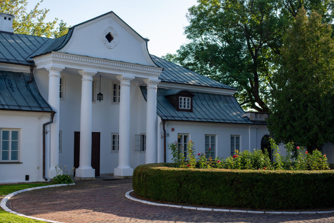 Hrubieszów - Zespół dworski "Du Chateau"