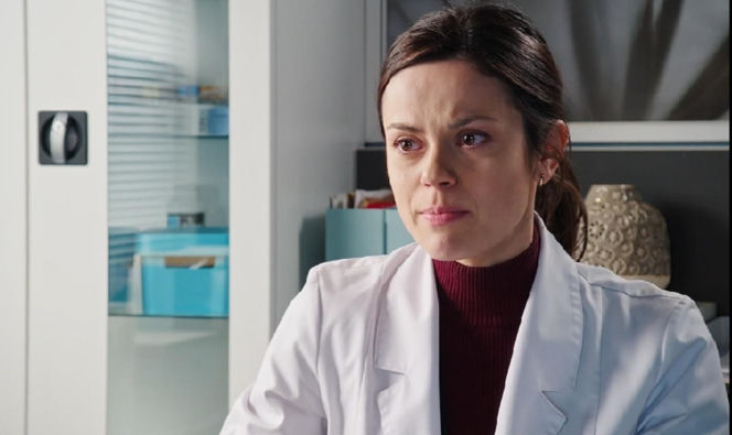 M jak miłość, odcinek 1913: Koniec Kasi w klinice! Mariusz przed porodem zamknie ukochaną w domu i się zacznie - ZDJĘCIA, WIDEO