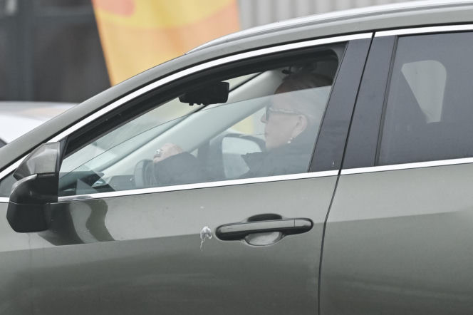 Krystyna Janda kurzy w aucie