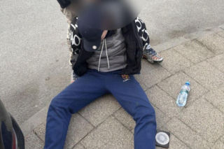 Wpadli podczas odbierania pieniędzy od seniorów. Policja rozbiła grupę oszustów