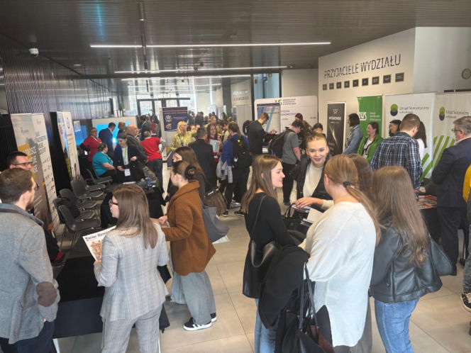 Targi pracy na Wydziale Nauk Ekonomicznych ANS