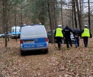 Policyjny pościg pod Otwockiem. 36-latek był pijany i pod wpływem narkotyków