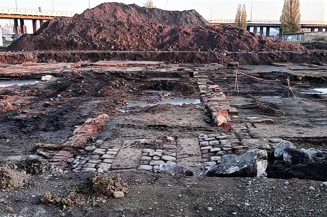 Pozostałości spichlerzy przy ul. Zbożowej