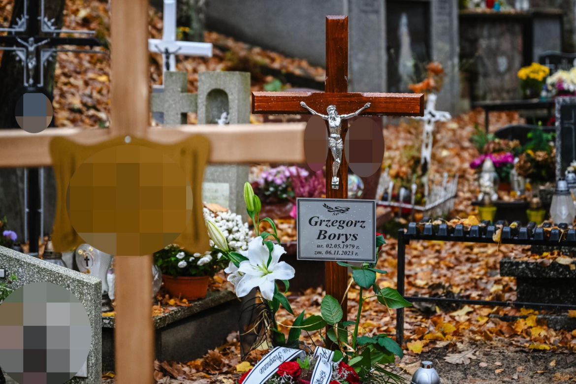 Grzegorza Borysa pochowano w ciszy z dala od syna. Garstka osób na cmentarzu