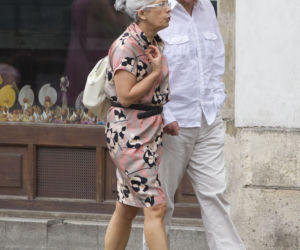 JAN MARIA ROKITA WSPIERA ŻONĘ W CHOROBIE.