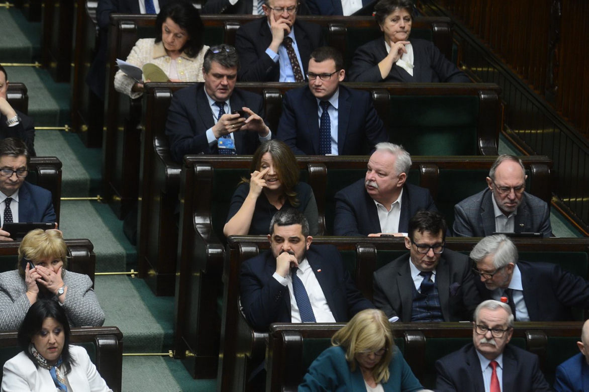 Joanna Lichocka. Przez wulgarny gest straciła pracę u Dudy