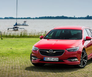 Opel Insignia Sports Tourer OPC Line 2.0 Turbo 260 KM AWD AT