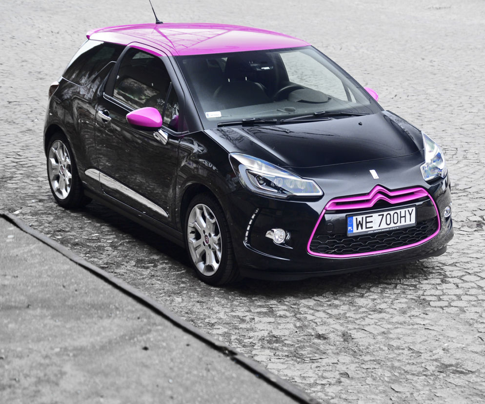 Citroen DS3 Dark Pink 1.6 THP