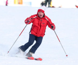 Michał Wójcik z PiS szaleje na nartach