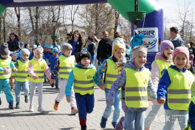 8. Niebieski Bieg Stowarzyszenia „Labirynt” w Łukowie - ZDJĘCIA cz. 1