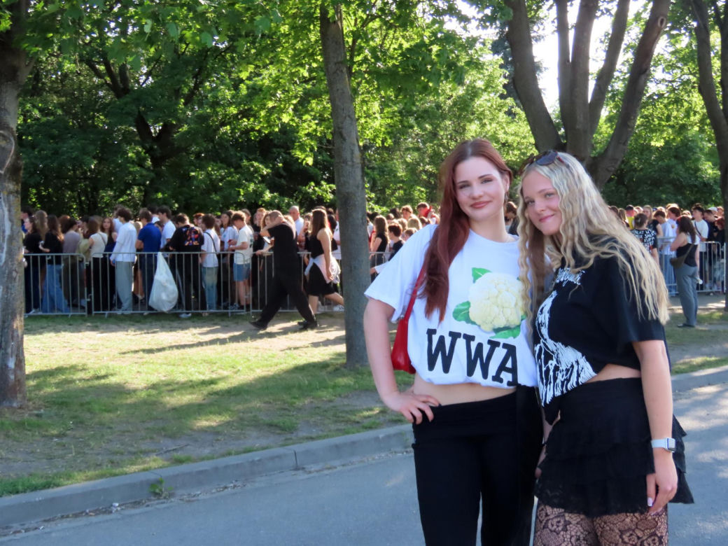 Tłumy fanów przed PGE Narodowym. Fani Taco Hemingwaya czekają na wielkie show