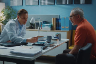 M jak miłość odc. 1900. Olek (Maurycy Popiel), Adam Werner (Jacek Kopczyński)