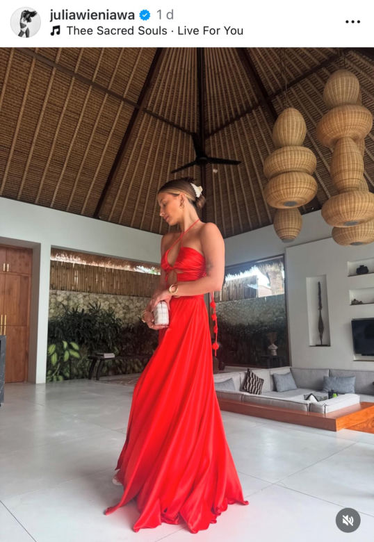 Julia Wieniawa na Bali