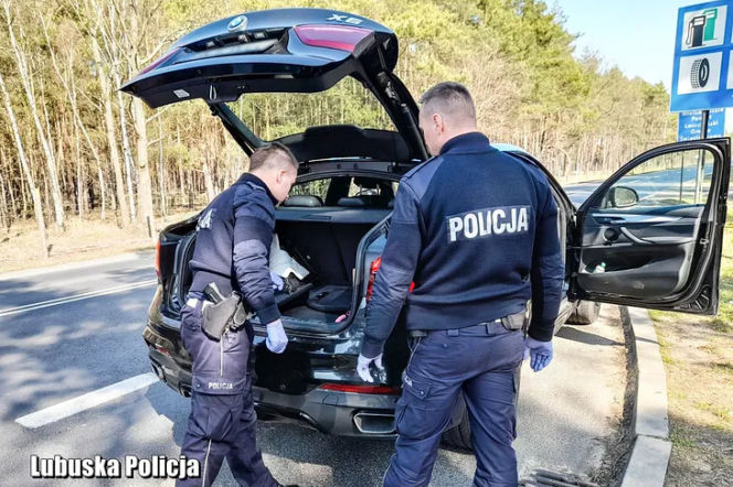Kierowca kradzionego BMW zatrzymany 