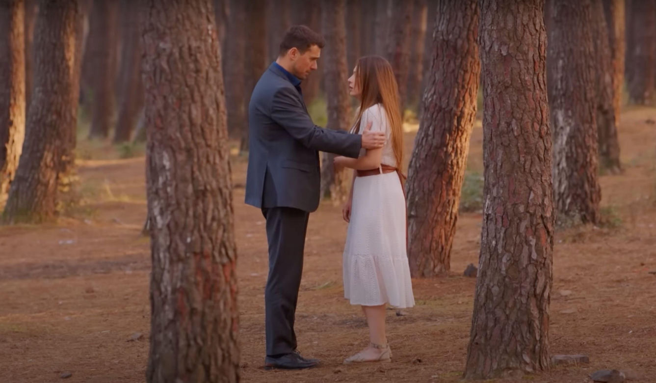 Ege próbuje pogodzić Zeynep i Melis, a Kuzey poznaje prawdę o Sili.