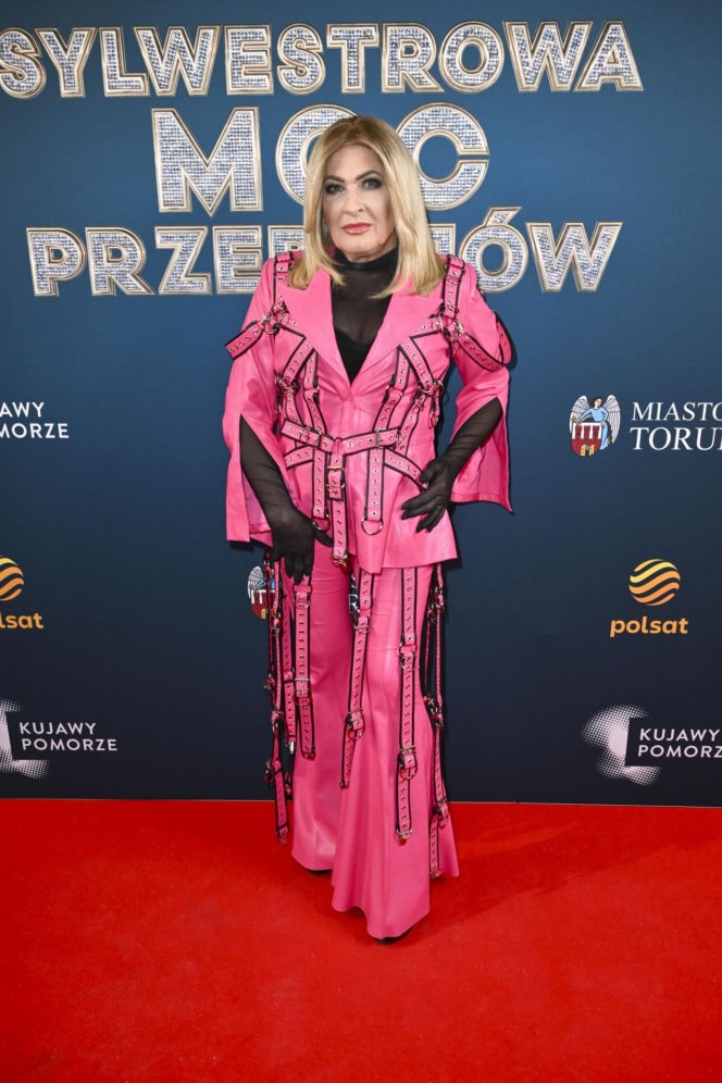 Sylwester 2025 - stylizacje gwiazd