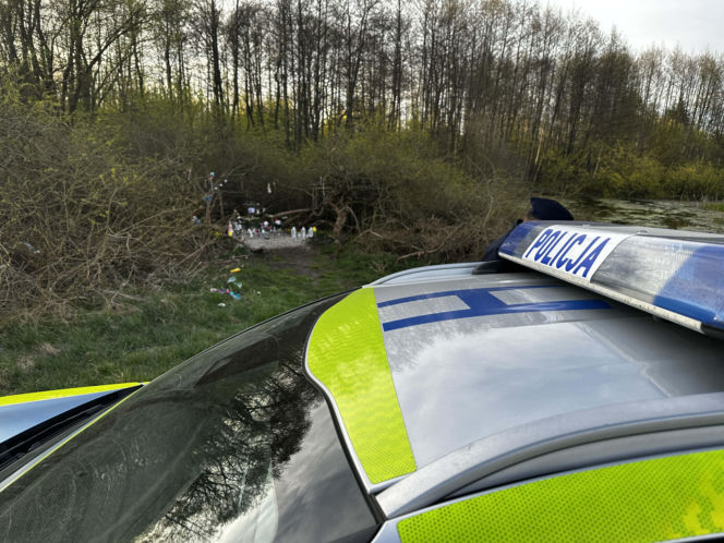 Rocznica tragedii zamieniła się w koszmar. Tajemniczy pakunek przerwał uroczystość