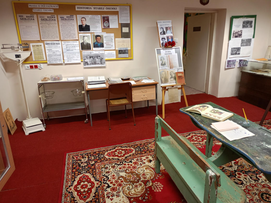 Sala Tradycji Starej Ósemki mieści się w Szkole Podstawowej nr 9 w Siedlcach