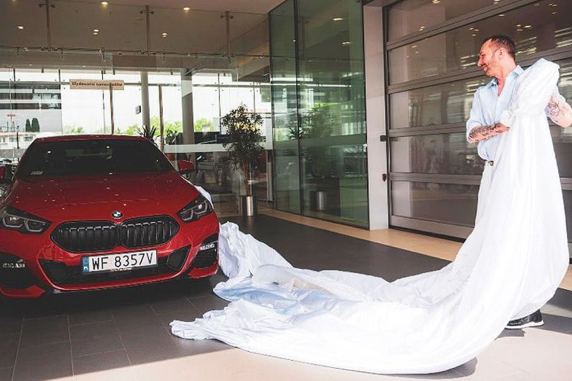 Mariusz Brzozowski wyjechał z salonu nowym BMW serii 2 Gran Coupe