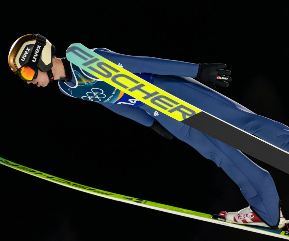 O której godzinie skoki dzisiaj na igrzyskach? W niedzielę 15.02.2026 konkurs kobiet i trening mężczyzn!